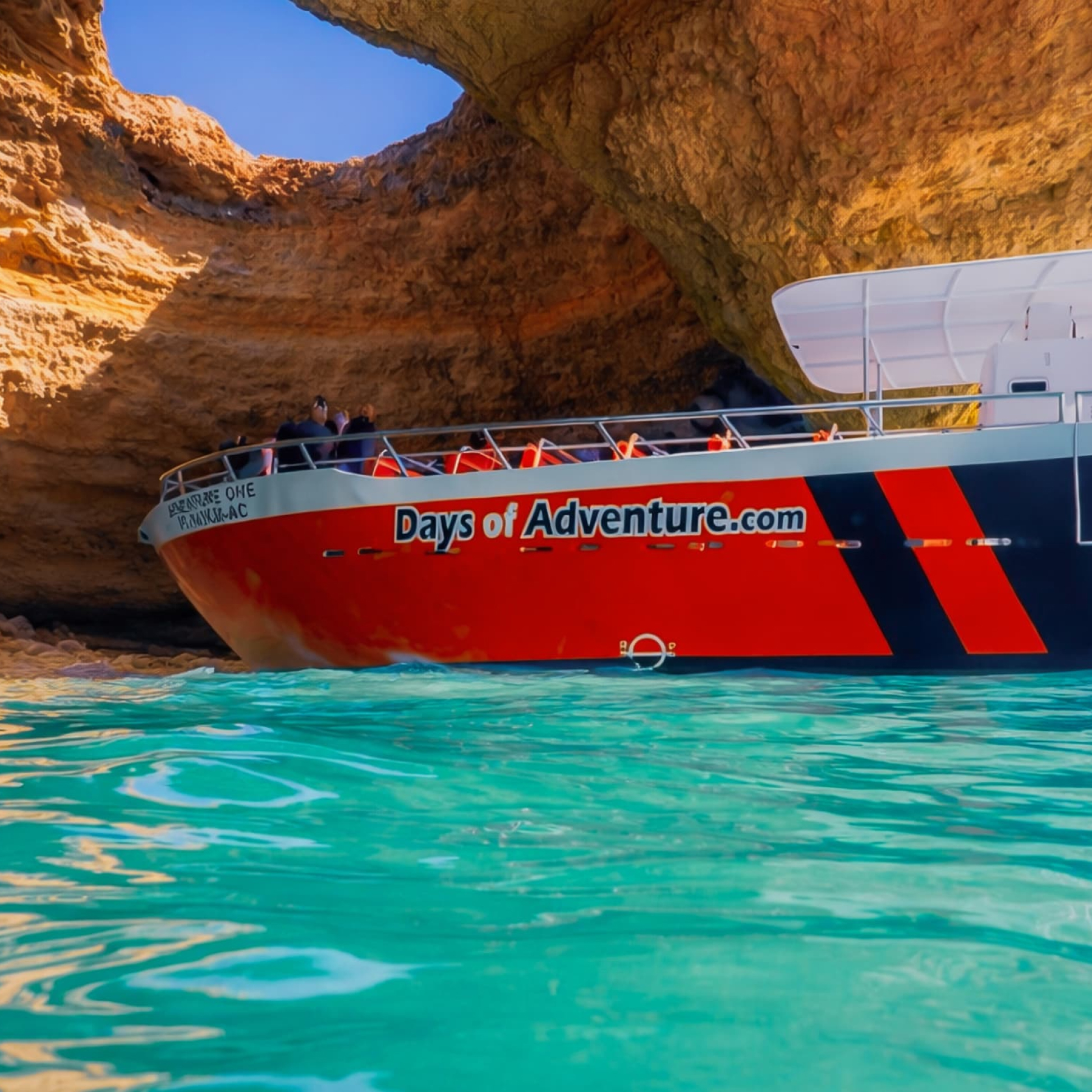 Dolphin watching and Benagil cave combo tour in Algarve