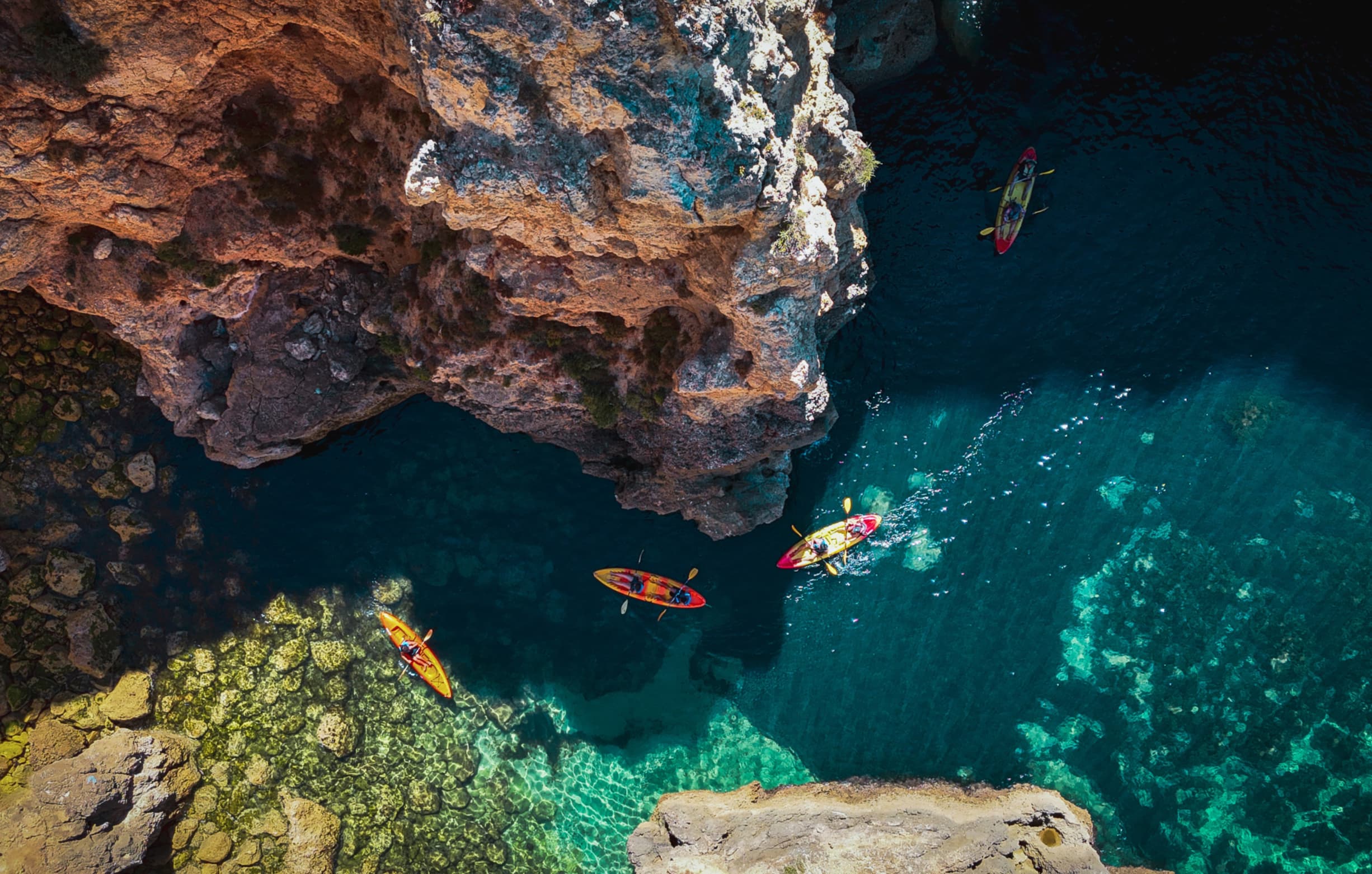Kayak tour through the caves of Ponta da Piedade Lagos, Cristal water