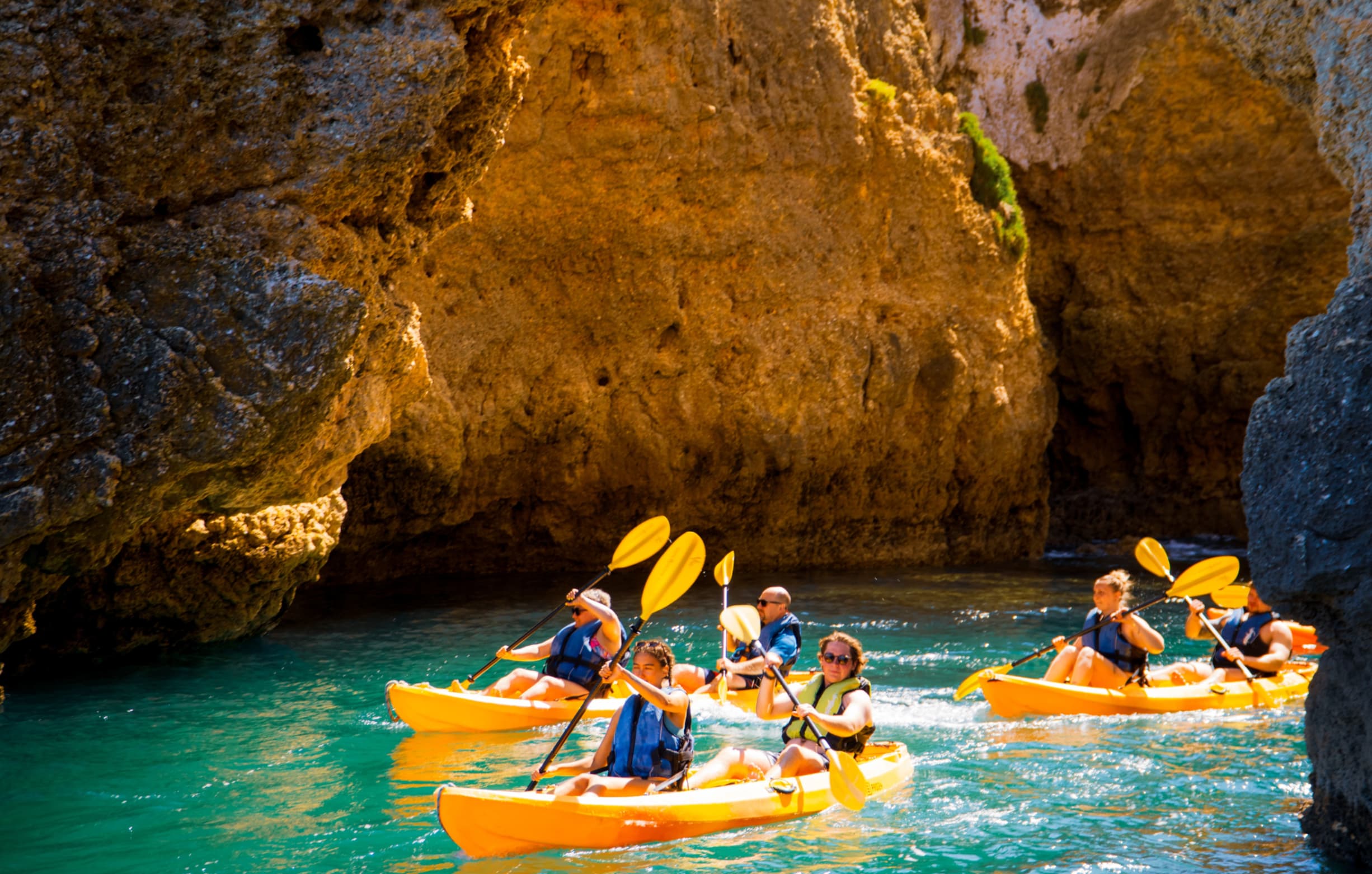 Kayak tour through the caves of Ponta da Piedade in Lagos