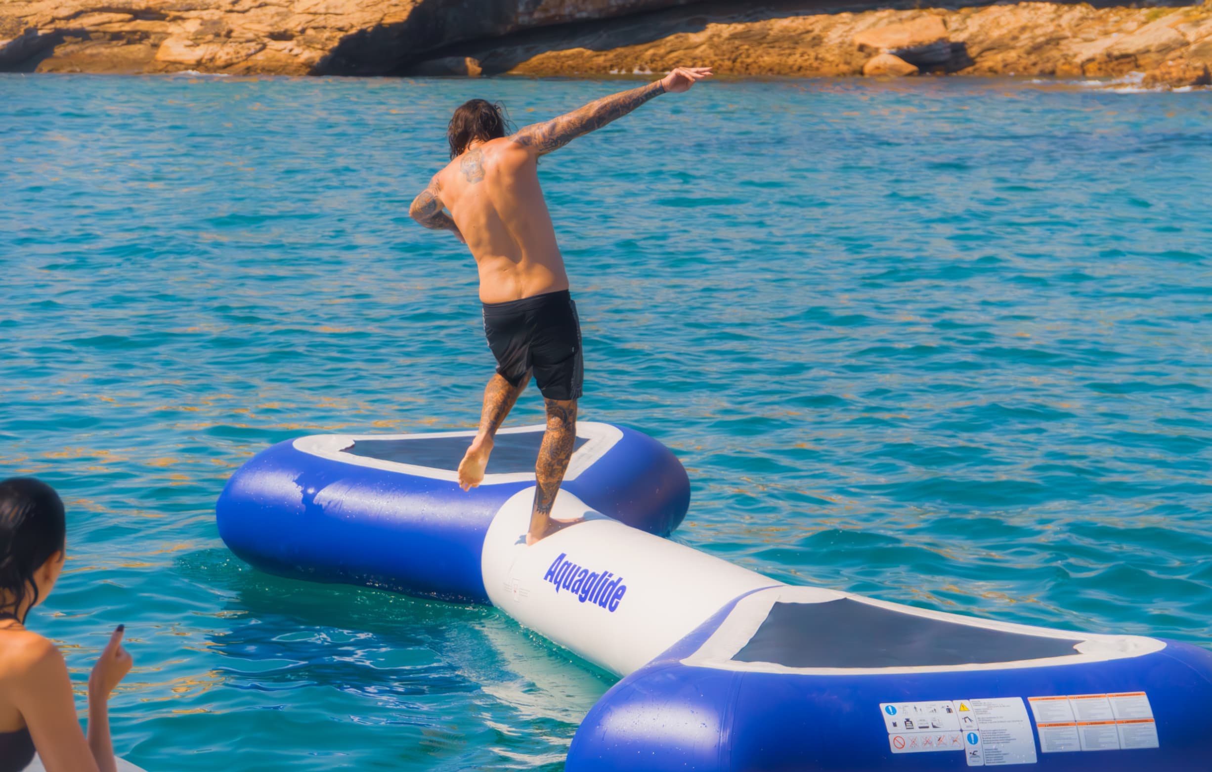 Fun and chill sailing tour with coastal views in Algarve